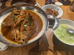 -湘力力小院·鱼汤泡饭(枫林路店)
