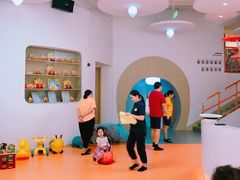 -小门牙好性格托育(北外滩中心)