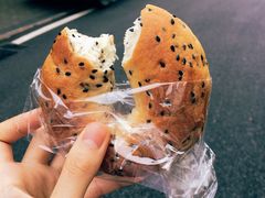 黑芝麻贝果-面包与我Bread Or Me(长城汇店)