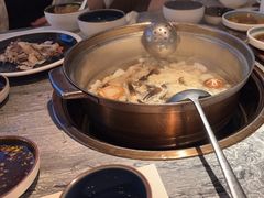 -大头椰·海南椰子鸡火锅(思明万象城店)