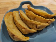 -老新隆牛肉锅贴(新街口店)