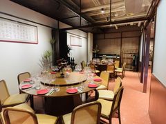 -肆海小川菜酒馆Wine Bistro (青年路店)