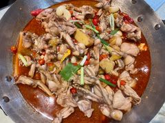 -昱龙大盆牛蛙馆(三兴街总店)