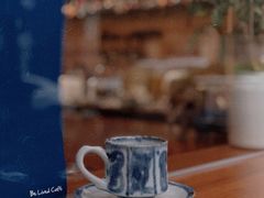 -Be Lived Cafe比例咖啡(摩天轮店)