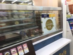 -全家便利店(东直门店)