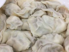 -周家大连水饺(美专校街店)