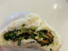 -白玉兰食品甜凤店(合生汇店)