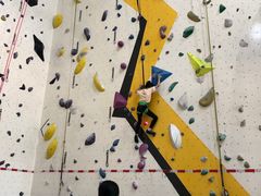 -问山MountQuest攀岩馆