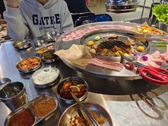 -哈哈碳都·牛肋条无限自助烤肉(宝龙店)
