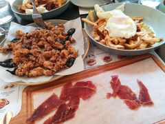 -Tapa Tapa