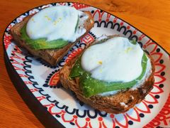 牛油果烤面包配酸奶-1861意大利餐厅(文化广场店)