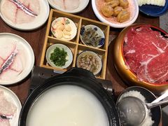 -牛牛和牛海鲜粥底火锅(长虹国际城店)