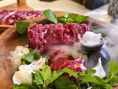 -左庭右院鲜牛肉火锅(环球港店)