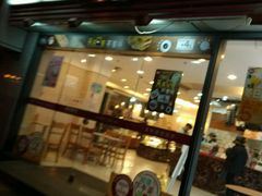 -85度C(生甜甜圈研究工坊·上海局门店)