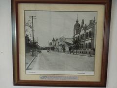 -良友书坊(安徽路店)