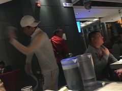-海底捞火锅(杭州庆春路夜宵主题店)