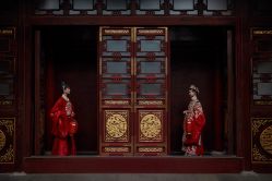 -巴黎经典婚纱摄影PARISSIC