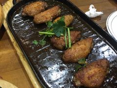 -老东镇啤酒屋海鲜加工·蒸汽海鲜·海鲜烧烤(台东店)