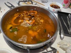 -七欣天香辣蟹火锅(闵行浦江欢乐颂店)