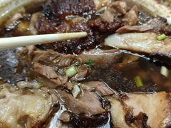 -老码头黑皮肘子锅包肉熏酱水饺(文政街店)