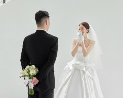 -麦田·婚纱摄影(天河新天地店)