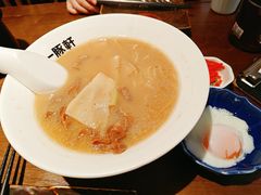 -一豚轩·烧鸟·豚骨拉面(五四路店)