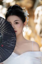 -雪中彩影婚纱摄影·微光艺术中心