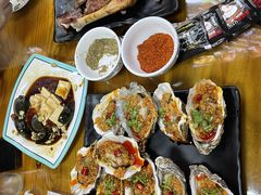 -兆辉木炭海鲜烧烤·海鲜小炒