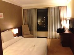 大床房有电源转换-香港城市花园酒店