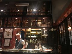 -DM Distiller & Mixologist Whisky Cocktail Bar