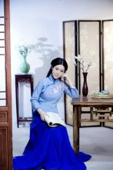 点击看大图 -九月鹰飞汉服摄影工作室