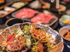 -铭牛烧肉·和牛海鲜自助(高新月牙湖店)