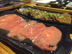 -炙忧烤肉屋(中国铁建广场店)