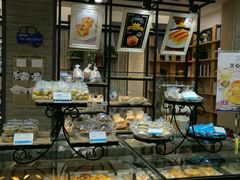 面包甜点陈列柜-卡吉诺动物奶油生日蛋糕(东明路店)