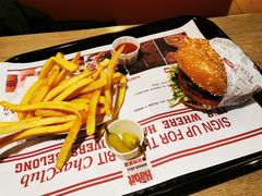 -The Habit Burger Grill 哈比特汉堡(复兴soho店)