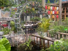 -花溪雨·森林餐厅(石基店)