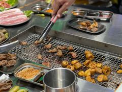 -马路牙子烧烤音乐酒馆(望京店)