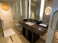 -青岛海尔洲际酒店