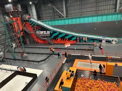 -极限PLAY运动娱乐新世界·团建派对表演休闲馆·室内高空游乐园
