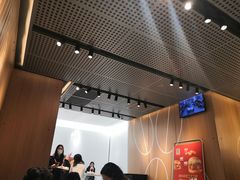 -麦当劳(徐汇漕溪北路百脑汇店)