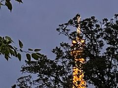 -埃菲尔铁塔