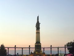 -人民防洪胜利纪念塔