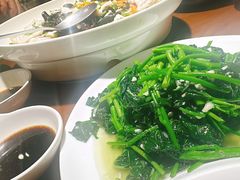 -宴小馆·小海鲜青岛菜(五四广场店)