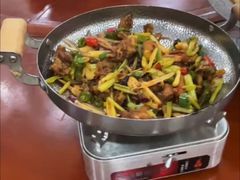 -六和聚传统烤鸭.天津菜(和平店)