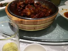 红烧猪爪鸡爪-红城阁·上海味道(四平路店)