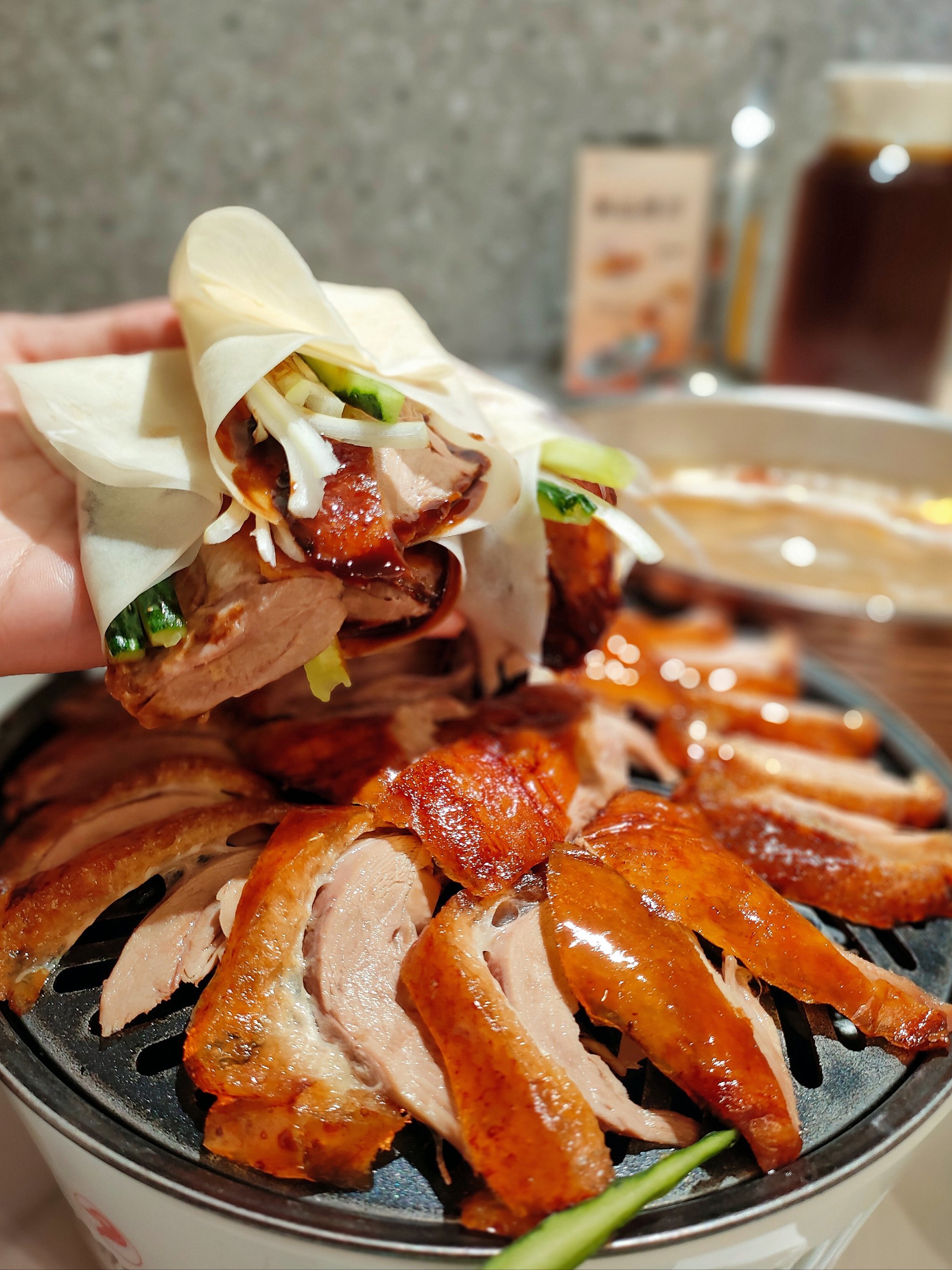 守柴炉烤鸭,重庆烤鸭的首选