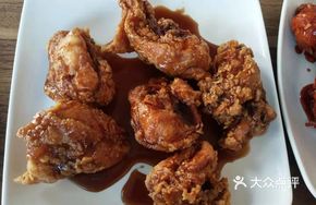 Korean Garlic Soy Sauce Fried Chicken