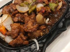 铁板黑椒牛柳-玉华台饭庄·淮扬菜·烤鸭(望京店)