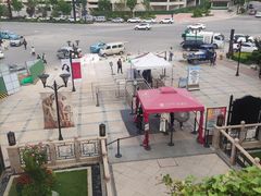 -王府井奥莱临潼小镇(临潼店)