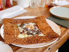 鸡蛋蘑菇熏肉荞麦可丽饼-RAC BAR(安福路店)